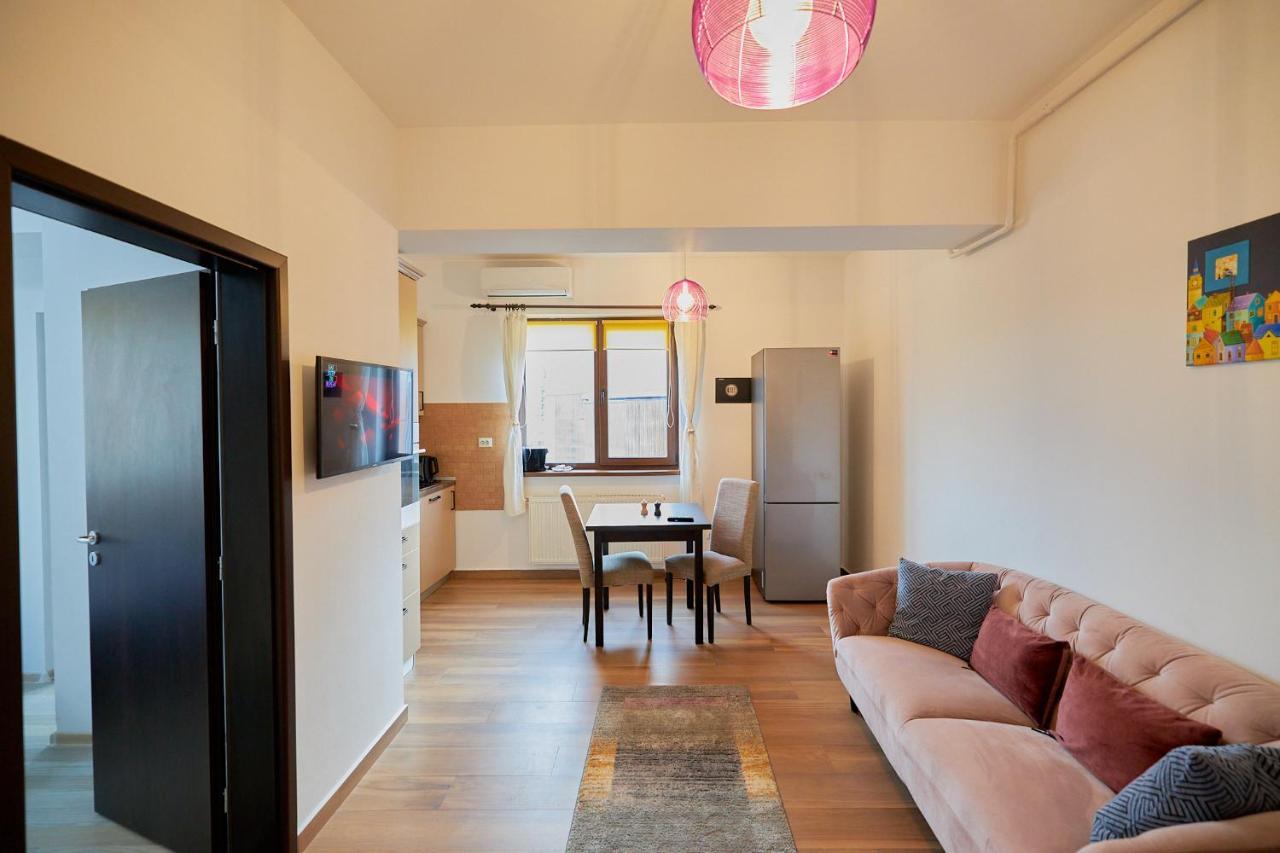 Cozy 3 Bedroom Apartments In Centre Of Iasi Palas Mall Buitenkant foto