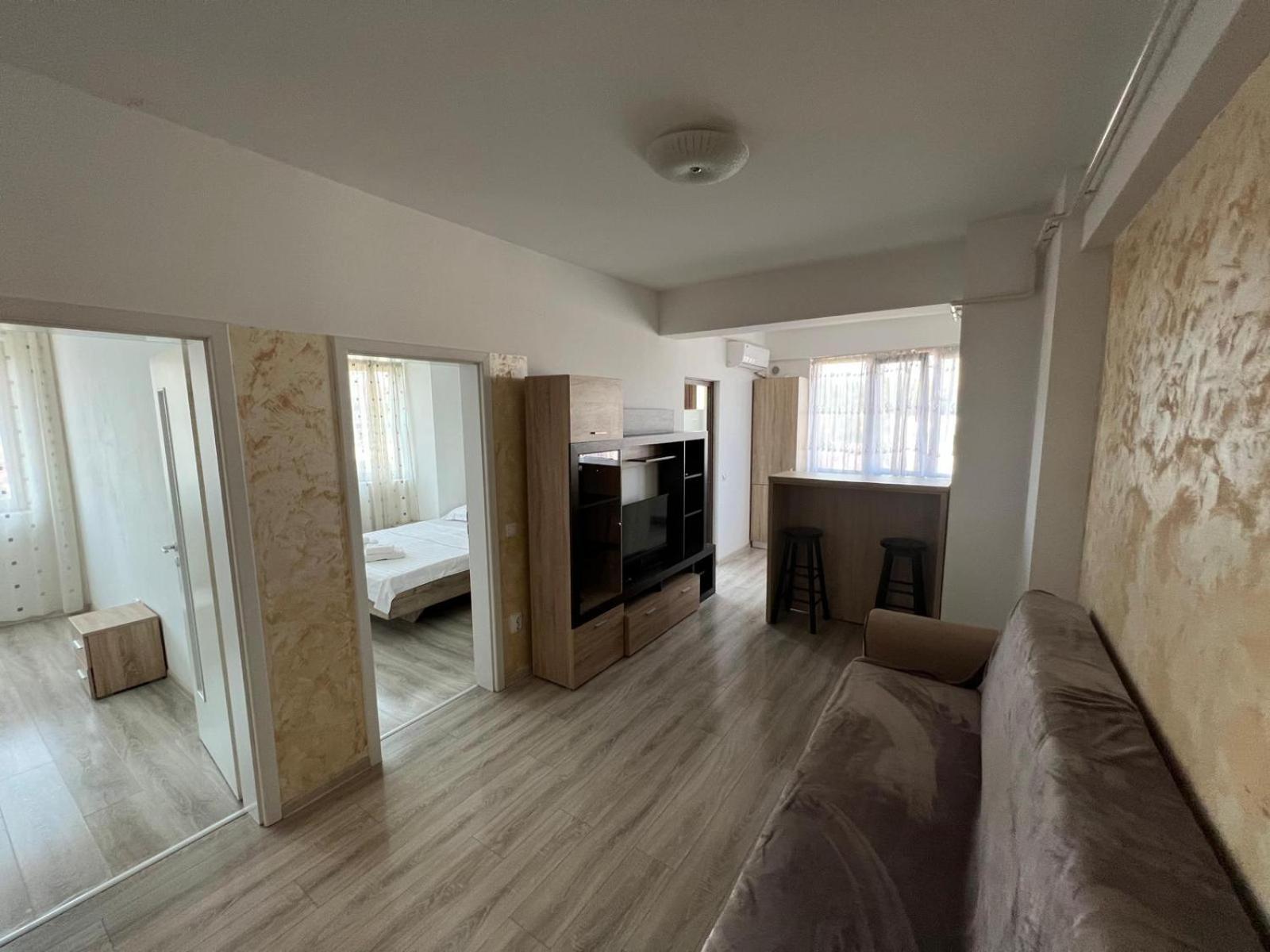 Cozy 3 Bedroom Apartments In Centre Of Iasi Palas Mall Buitenkant foto